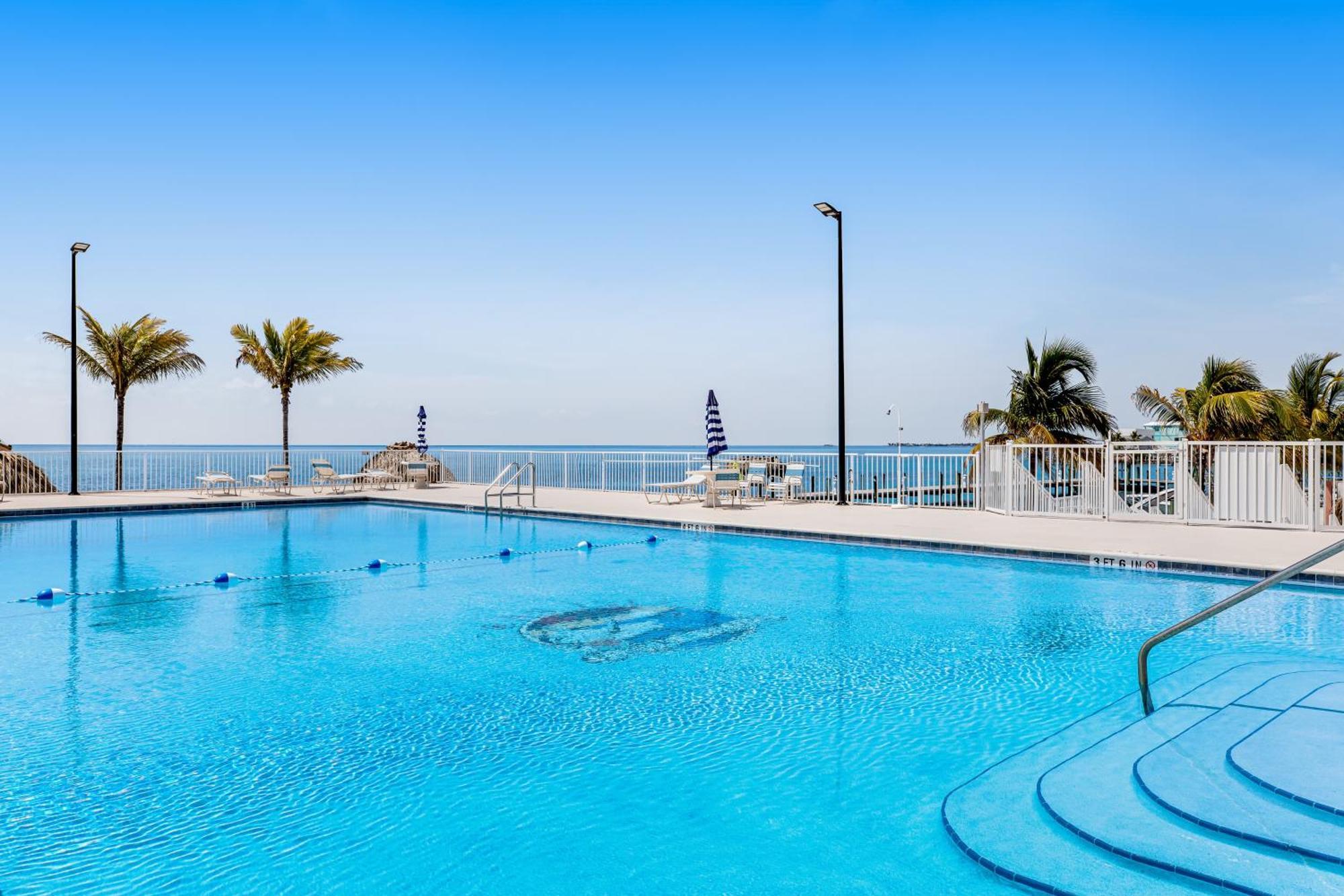 Mermaid'S Retreat Marathon Bagian luar foto